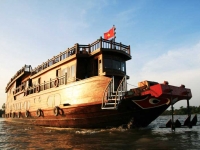 Mekong Delta River Cruise to the Floating Markets of Cai Be and Cai Rang 2 days 1 night